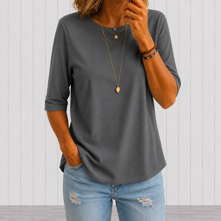 Ashley | Essential Comfort Tee