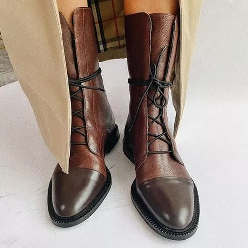 Mireille – Women's Glossy Pointed-Toe Flat Boots