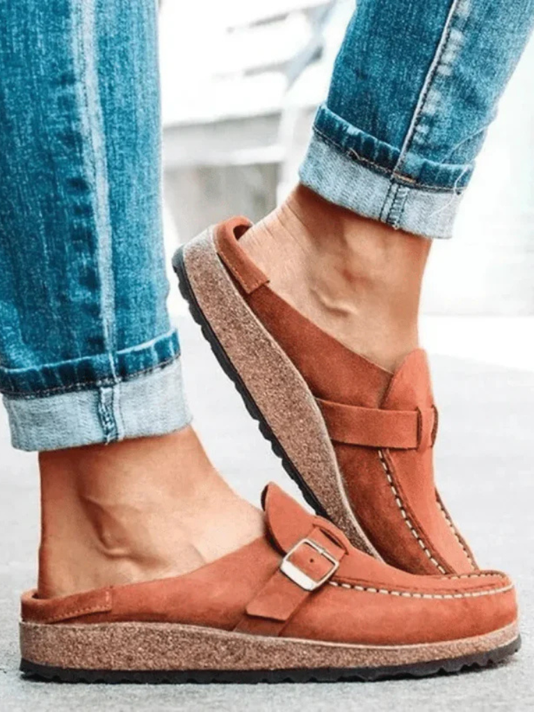 Valeria™ | Suede Buckle Comfort Clogs