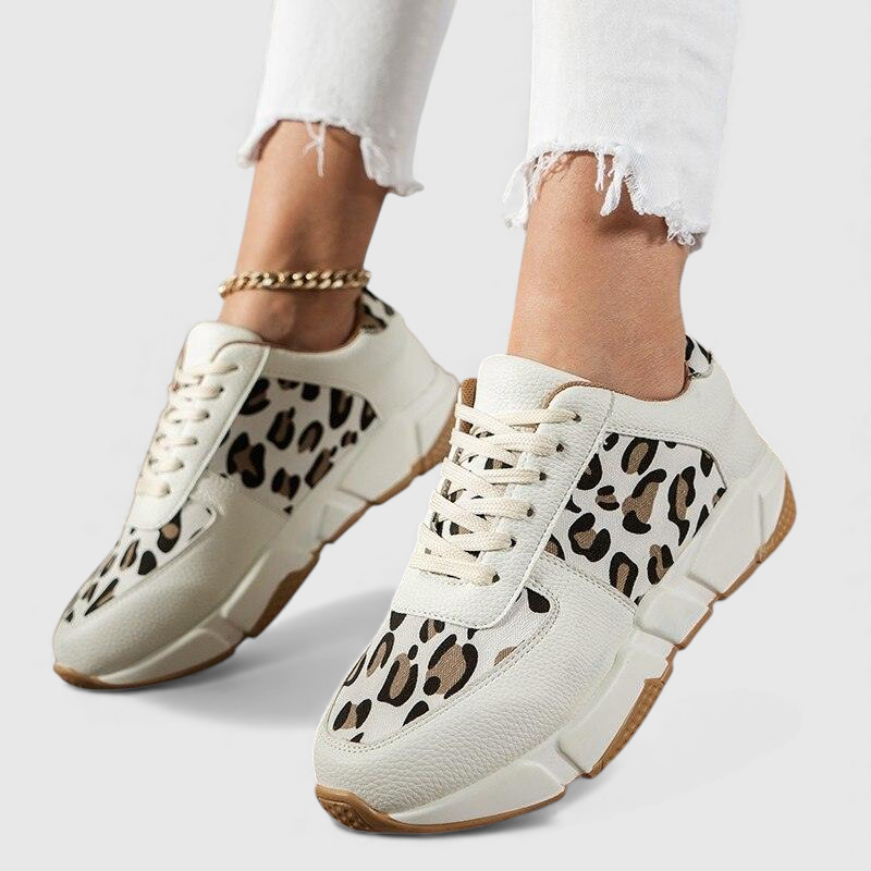 Pravira | Women's Elegant Walking Shoes — Arch Support
