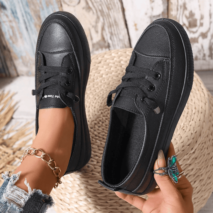 Norah™ | Laced Shoes with Orthopedic Insoles
