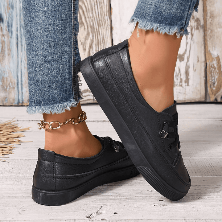 Norah™ | Laced Shoes with Orthopedic Insoles