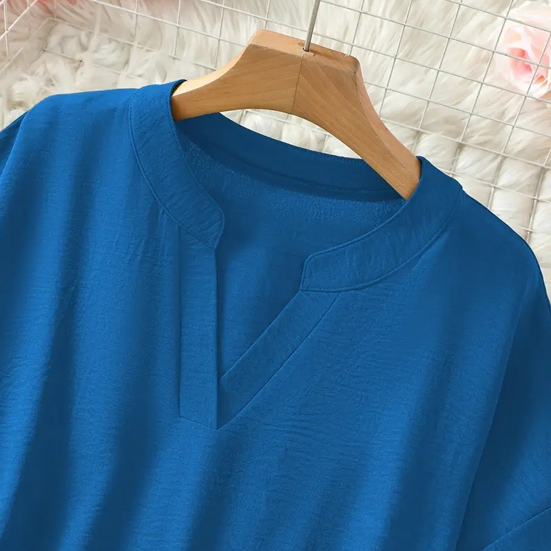 Daniela | Women's Lightweight V-Neck Loose Blouse