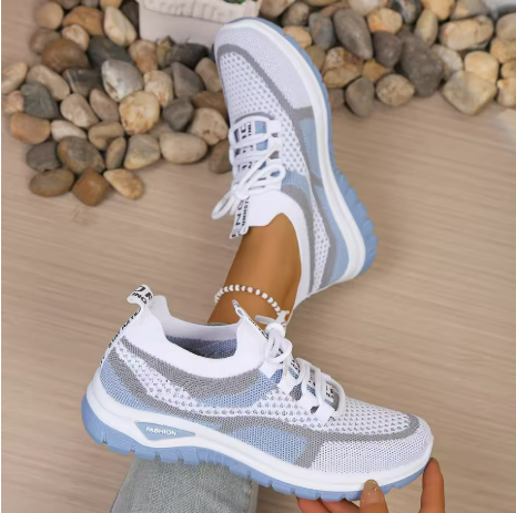 Nerina - Women's Lightweight Everyday Comfort Sneakers